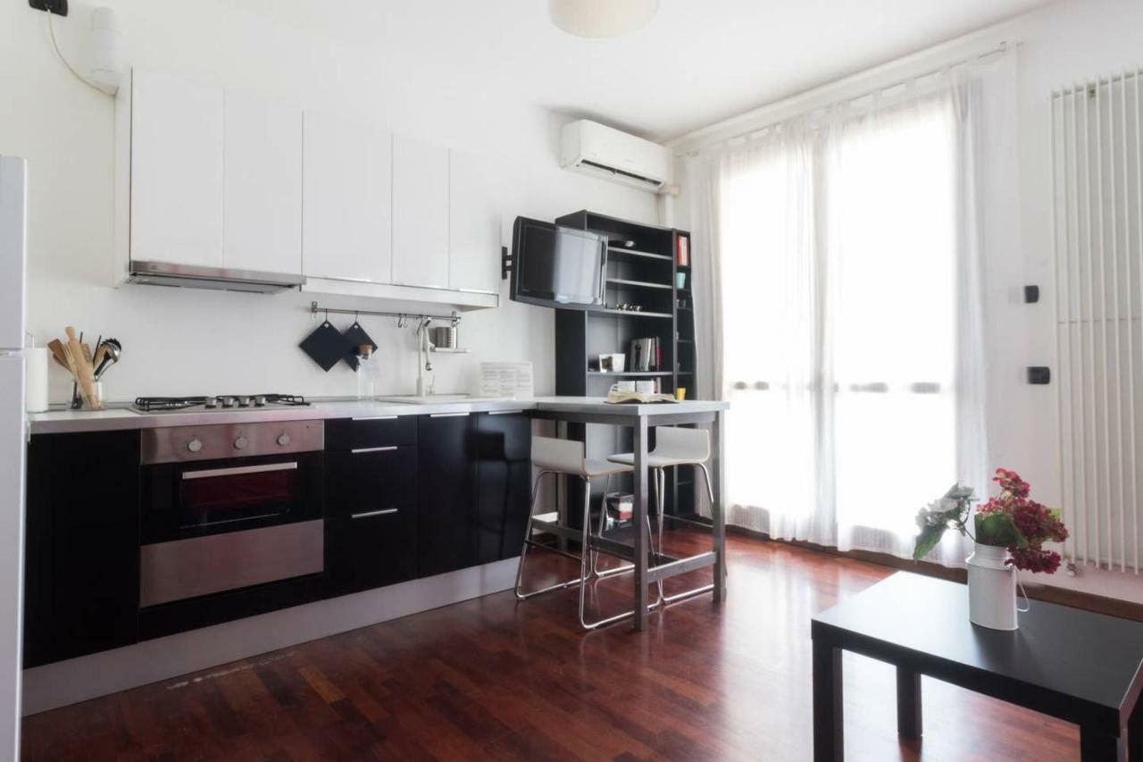 Italianway - Carrara 5 Apartment Milano Exterior foto